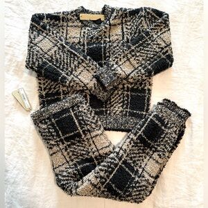 SKIMS Sweatpants set size 6-7